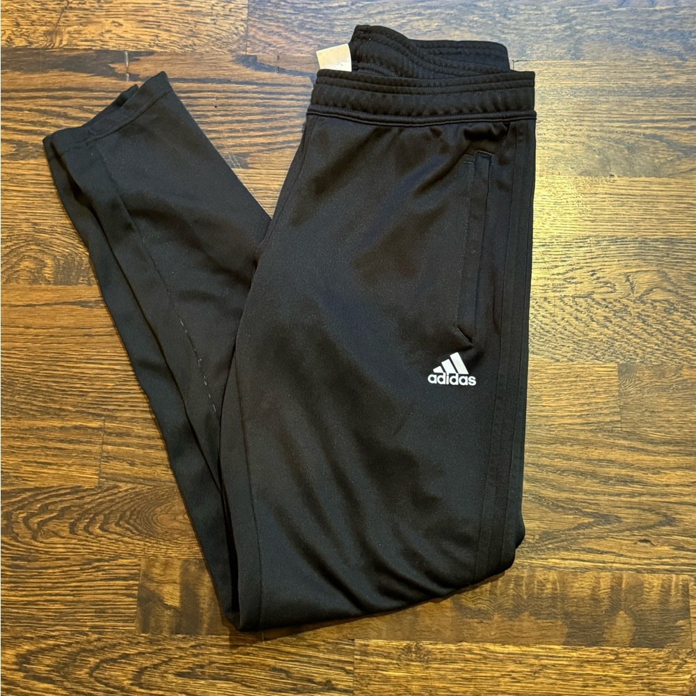 Black joggers